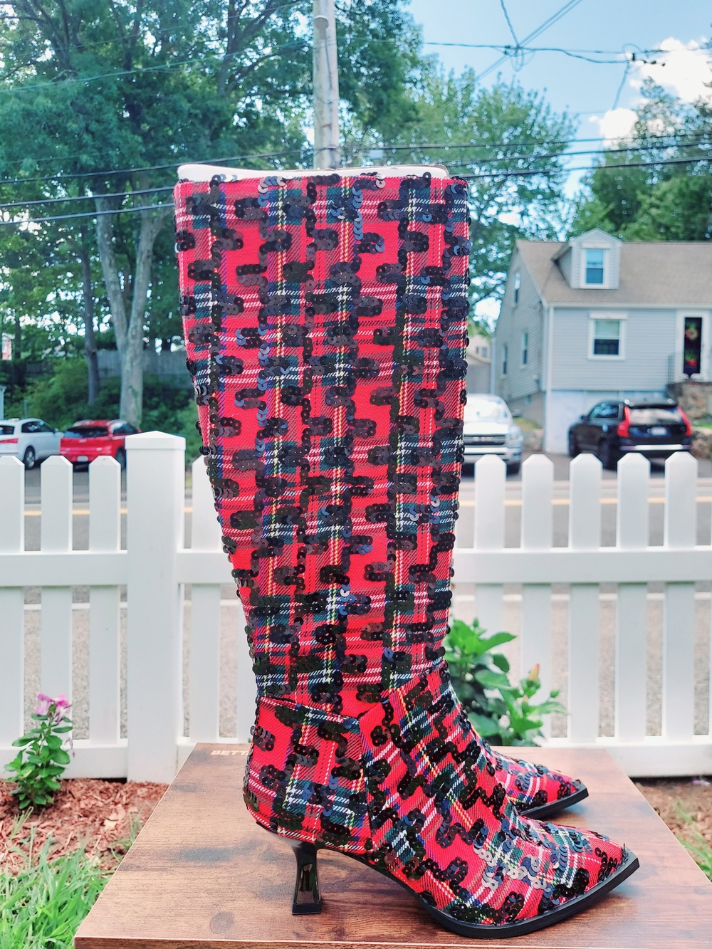 Betsey Johnson Pamella Red & Black Plaid Mid Calf Heeled Boots Womens Size 6 NWT